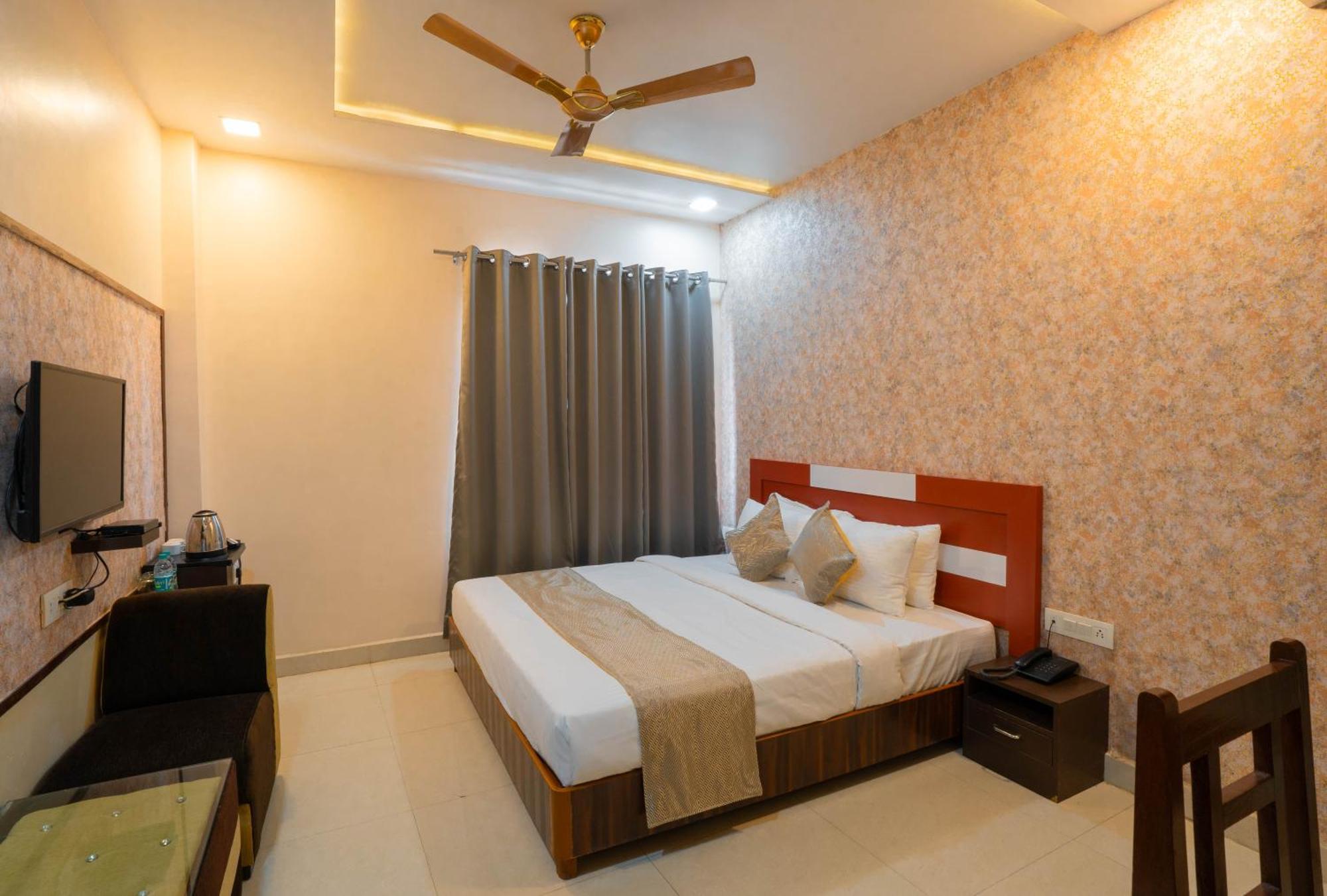Kiaara Hotel Varanasi