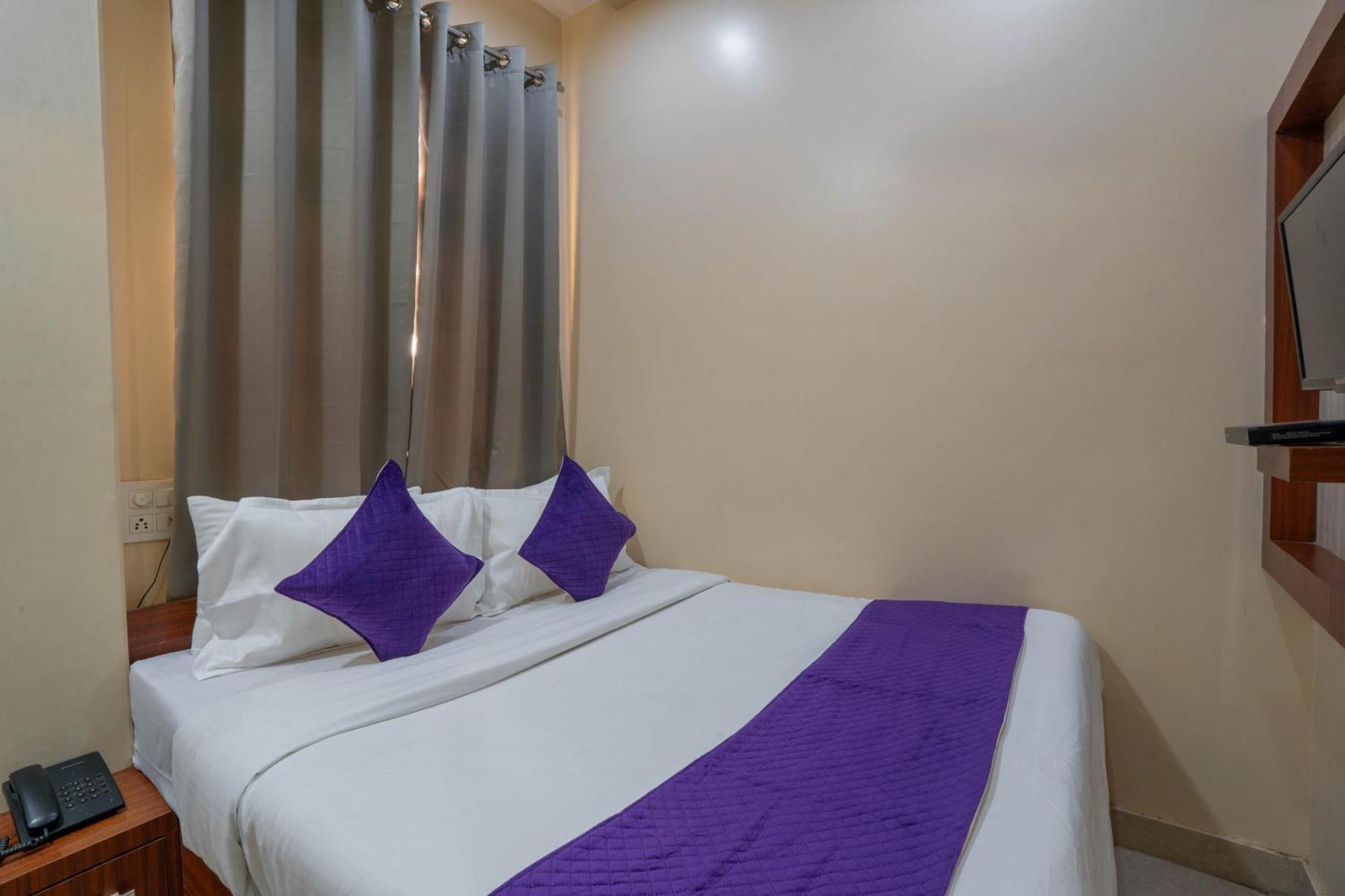 Kiaara 3* Varanasi